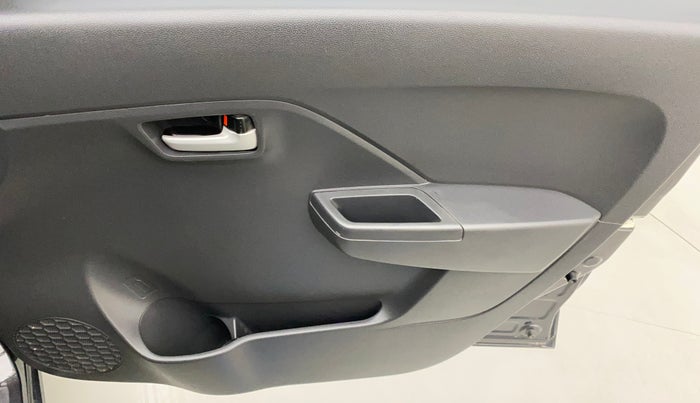 2023 Maruti Alto K10 VXI PLUS, Petrol, Manual, 8,882 km, Driver Side Door Panels Control