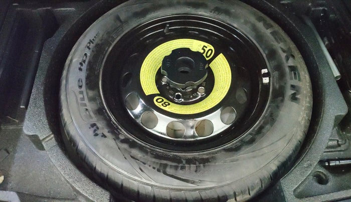 2020 Skoda Karoq STYLE 1.5 TSI AT, Petrol, Automatic, 92,444 km, Spare Tyre