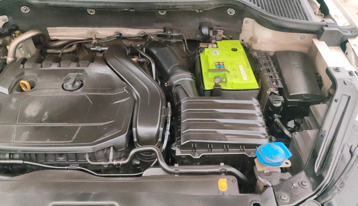 2020 Skoda Karoq STYLE 1.5 TSI AT, Petrol, Automatic, 92,444 km, Engine View - Left