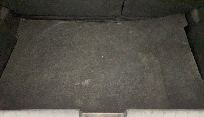 2016 Maruti Baleno DELTA PETROL 1.2, Petrol, Manual, 46,313 km, Boot Inside