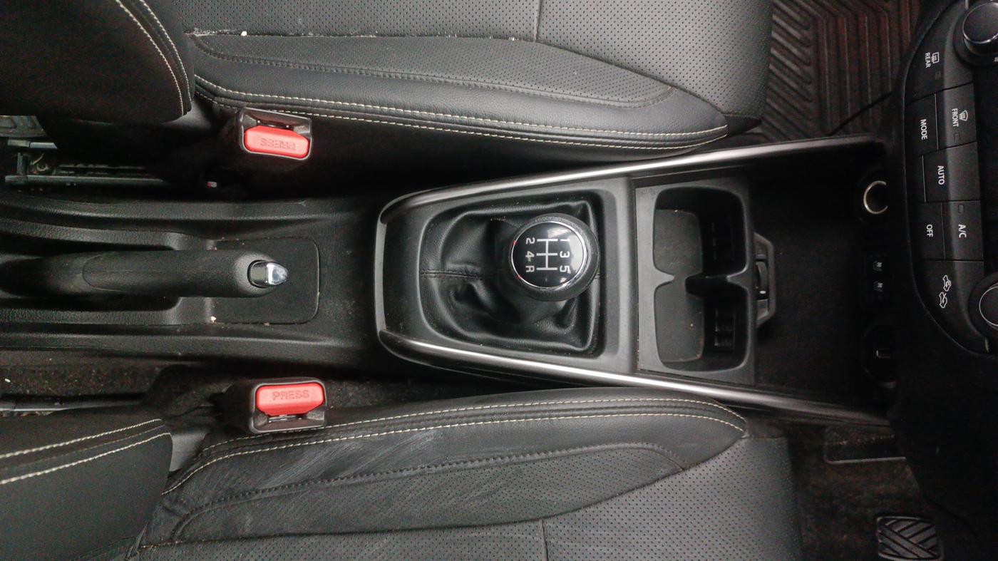 2022 Maruti XL6 ALPHA PLUS MT, Petrol, Manual, 51,656 km, Gear Lever