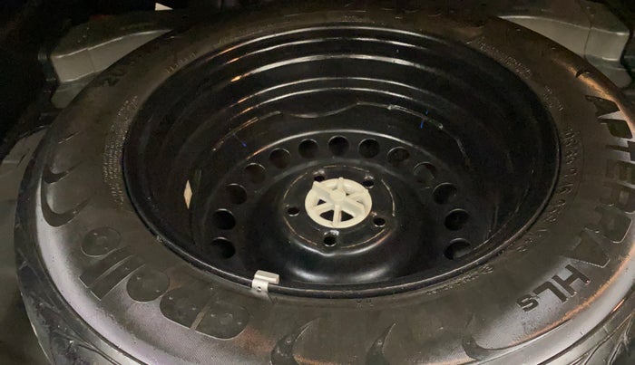 2015 Hyundai Creta SX PLUS 1.6 PETROL, Petrol, Manual, 66,649 km, Spare Tyre