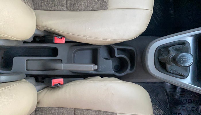 2014 Hyundai i10 MAGNA 1.1, Petrol, Manual, 39,436 km, Gear Lever