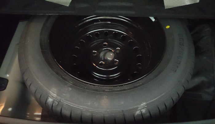 2021 KIA SELTOS HTX 1.5 PETROL, Petrol, Manual, 24,808 km, Spare Tyre