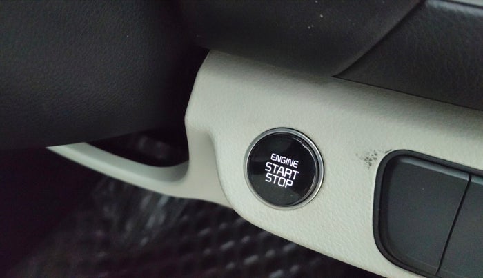 2021 KIA SELTOS HTX 1.5 PETROL, Petrol, Manual, 24,808 km, Keyless Start/ Stop Button