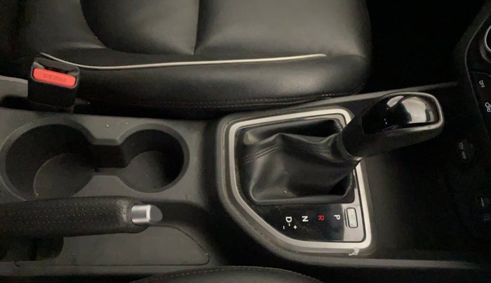 2017 Hyundai Creta SX PLUS AT 1.6 PETROL, Petrol, Automatic, 62,301 km, Gear Lever