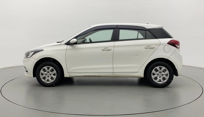 2017 Hyundai Elite i20 SPORTZ 1.2, CNG, Manual, 39,939 km, Left Side