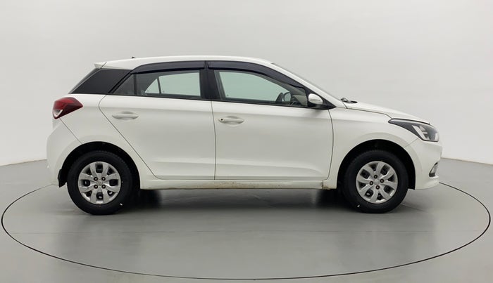 2017 Hyundai Elite i20 SPORTZ 1.2, CNG, Manual, 39,939 km, Right Side View