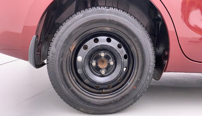 2018 Maruti Dzire VXI, Petrol, Manual, 24,556 km, Right Rear Wheel