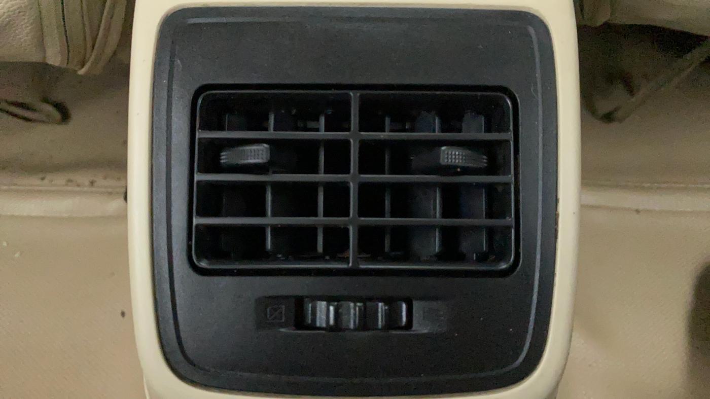 2018 Maruti Dzire VXI, Petrol, Manual, 24,556 km, Rear AC Vents