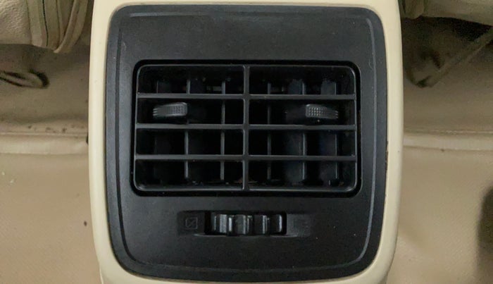 2018 Maruti Dzire VXI, Petrol, Manual, 24,556 km, Rear AC Vents