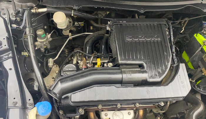 2015 Maruti Swift VXI, Petrol, Manual, 99,745 km, Engine View - Right