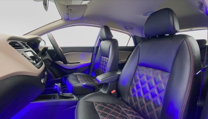 2019 Hyundai Elite i20 1.2  ASTA (O) CVT, Petrol, Automatic, 40,029 km, Right Side Front Door Cabin