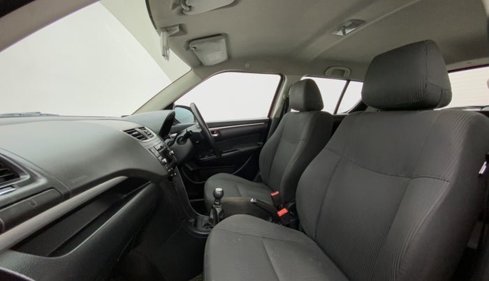 2012 Maruti Swift ZDI, Diesel, Manual, 99,831 km, Right Side Front Door Cabin