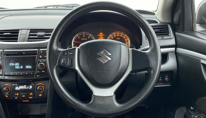 2012 Maruti Swift ZDI, Diesel, Manual, 99,831 km, Steering Wheel Close Up