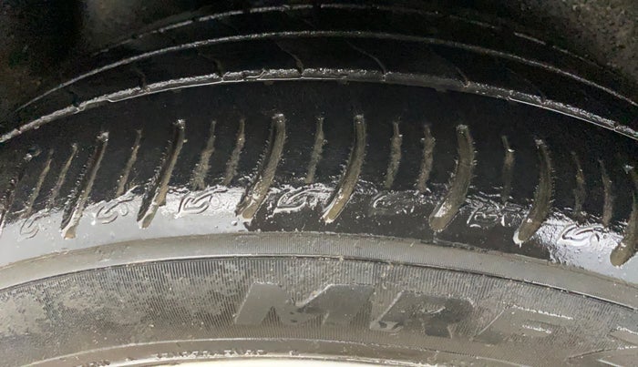 2018 Volkswagen Polo HIGHLINE PLUS 1.0 16 ALLOY, Petrol, Manual, 50,643 km, Right Rear Tyre Tread