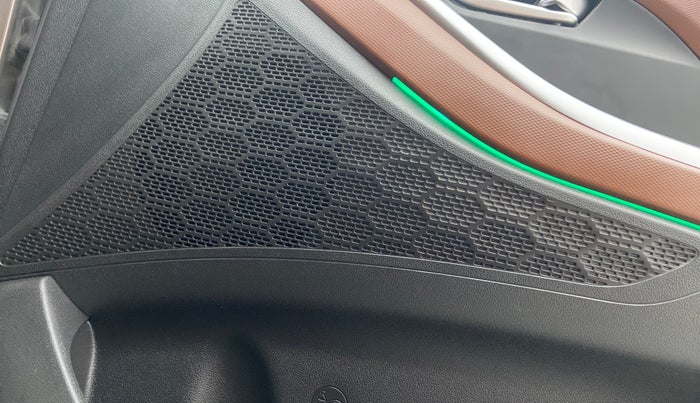 2022 Hyundai ALCAZAR PRESTIGE 2.0 MT 7STR, Petrol, Manual, 10,703 km, Speaker