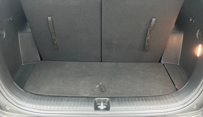 2022 Hyundai ALCAZAR PRESTIGE 2.0 MT 7STR, Petrol, Manual, 10,703 km, Boot Inside