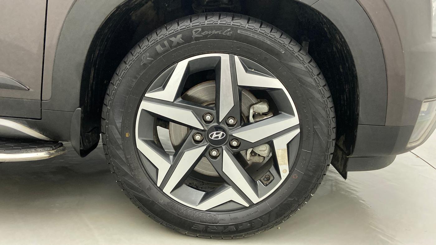 2022 Hyundai ALCAZAR PRESTIGE 2.0 MT 7STR, Petrol, Manual, 10,703 km, Right Front Wheel