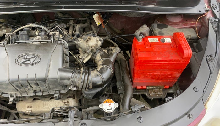 2014 Hyundai i10 SPORTZ 1.1, Petrol, Manual, 80,529 km, Engine View - Left