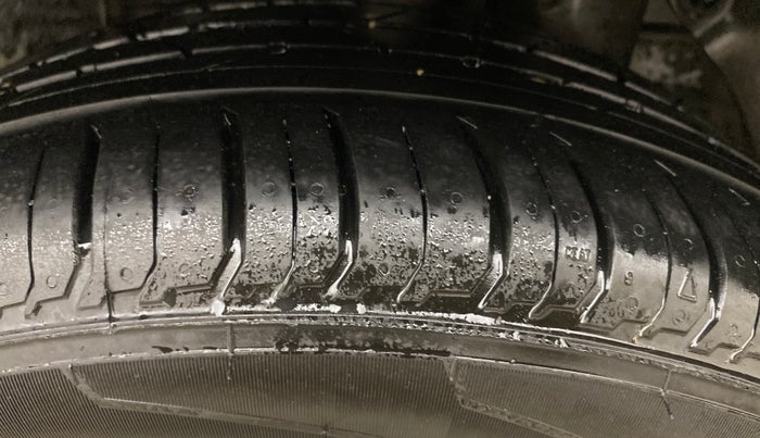 2014 Hyundai Elite i20 ASTA 1.2, Petrol, Manual, 74,882 km, Left Rear Tyre Tread