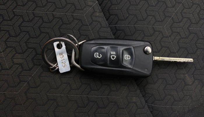 2023 Tata PUNCH ADVENTURE MT, Petrol, Manual, 39,374 km, Key Close Up