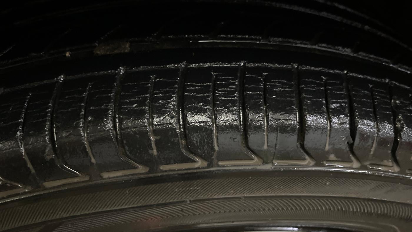 2014 Honda Amaze 1.2L I-VTEC S, Petrol, Manual, 60,462 km, Left Front Tyre Tread