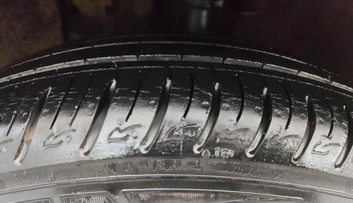 2021 Hyundai VENUE SX 1.0 TURBO IMT, Petrol, Manual, 21,119 km, Left Front Tyre Tread