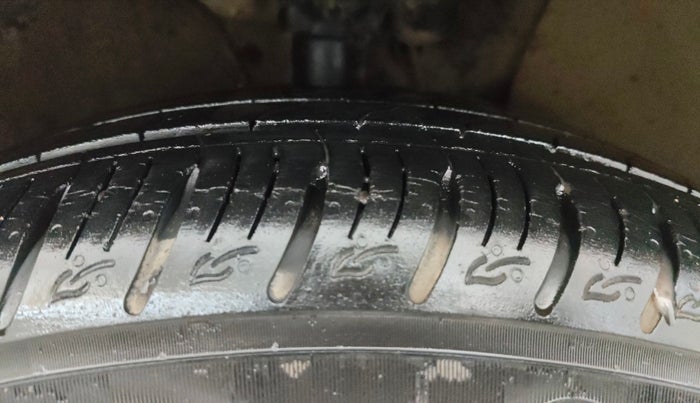 2021 Hyundai VENUE SX 1.0 TURBO IMT, Petrol, Manual, 21,119 km, Right Front Tyre Tread