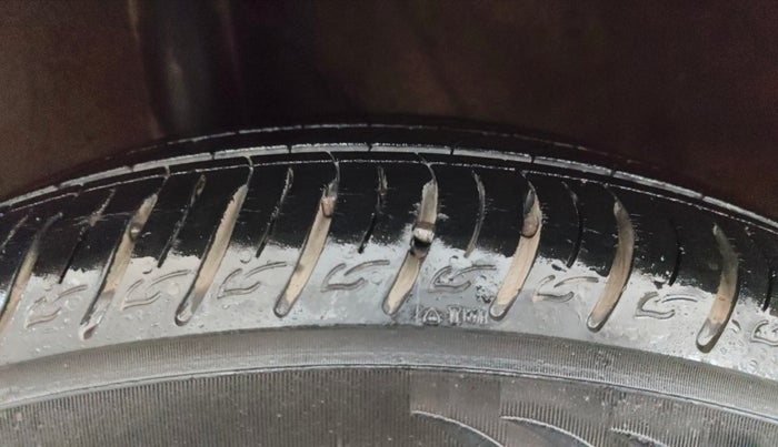 2021 Hyundai VENUE SX 1.0 TURBO IMT, Petrol, Manual, 21,119 km, Right Rear Tyre Tread