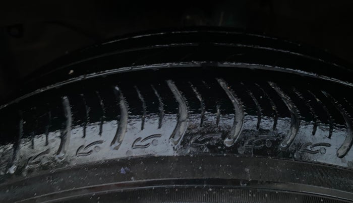 2022 Honda Amaze 1.2L I-VTEC VX CVT, Petrol, Automatic, 38,618 km, Left Front Tyre Tread