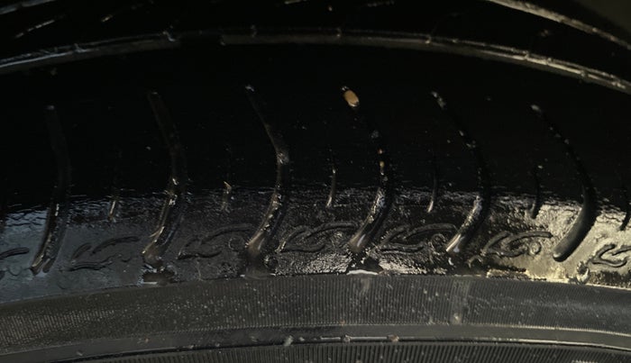 2022 Honda Amaze 1.2L I-VTEC VX CVT, Petrol, Automatic, 38,618 km, Right Rear Tyre Tread