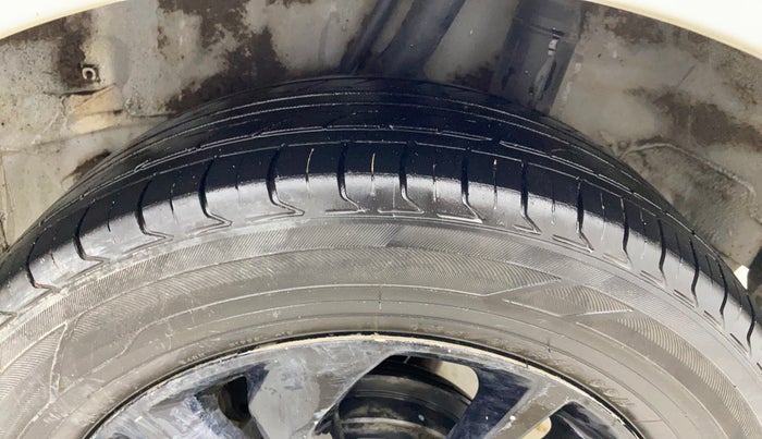 2019 Honda Amaze 1.5L I-DTEC VX, Diesel, Manual, 1,40,906 km, Left Rear Tyre Tread