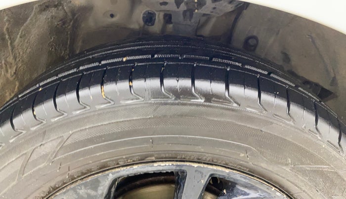 2019 Honda Amaze 1.5L I-DTEC VX, Diesel, Manual, 1,40,906 km, Right Front Tyre Tread