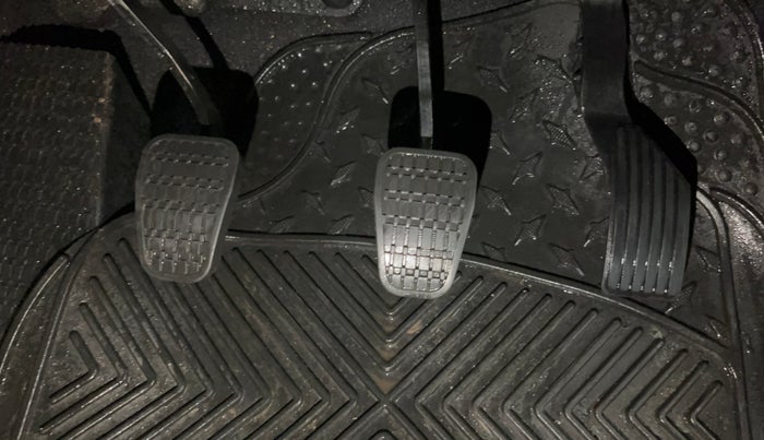 2021 Tata PUNCH ACCOMPLISHED MT, Petrol, Manual, 26,747 km, Pedals
