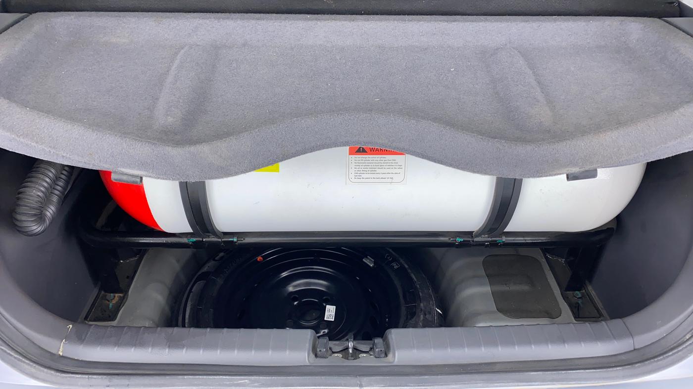 2021 Hyundai GRAND I10 NIOS SPORTZ CNG MT, CNG, Manual, 28,955 km, Boot Inside