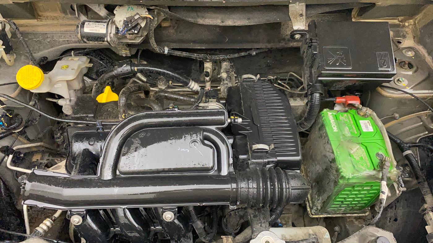2019 Renault Kwid RXT 0.8 (O), Petrol, Manual, 48,232 km, Engine View