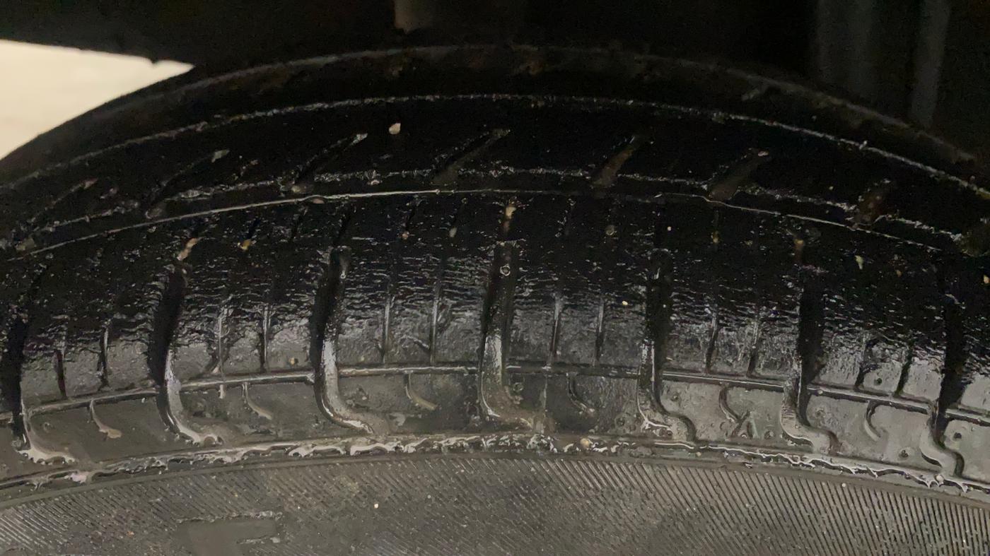 2019 Renault Kwid RXT 0.8 (O), Petrol, Manual, 48,232 km, Right Rear Tyre Tread