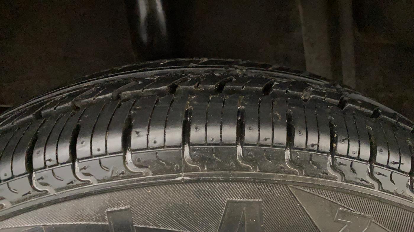2018 Datsun Redi Go T (O), Petrol, Manual, 20,155 km, Right Rear Tyre Tread