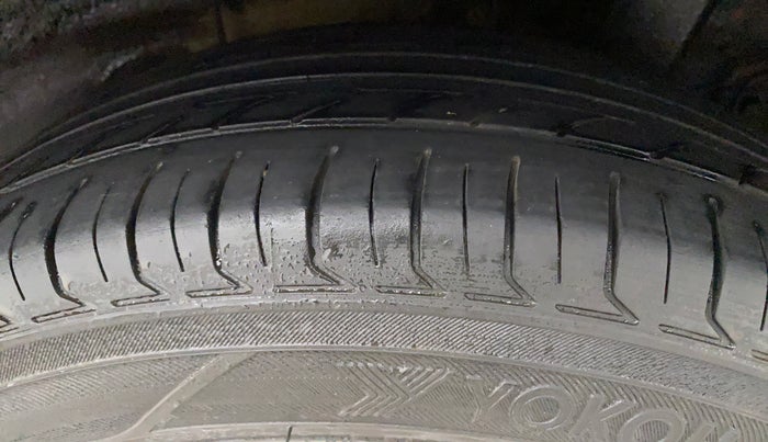 2016 Hyundai Xcent SX 1.2, Petrol, Manual, 56,652 km, Left Rear Tyre Tread