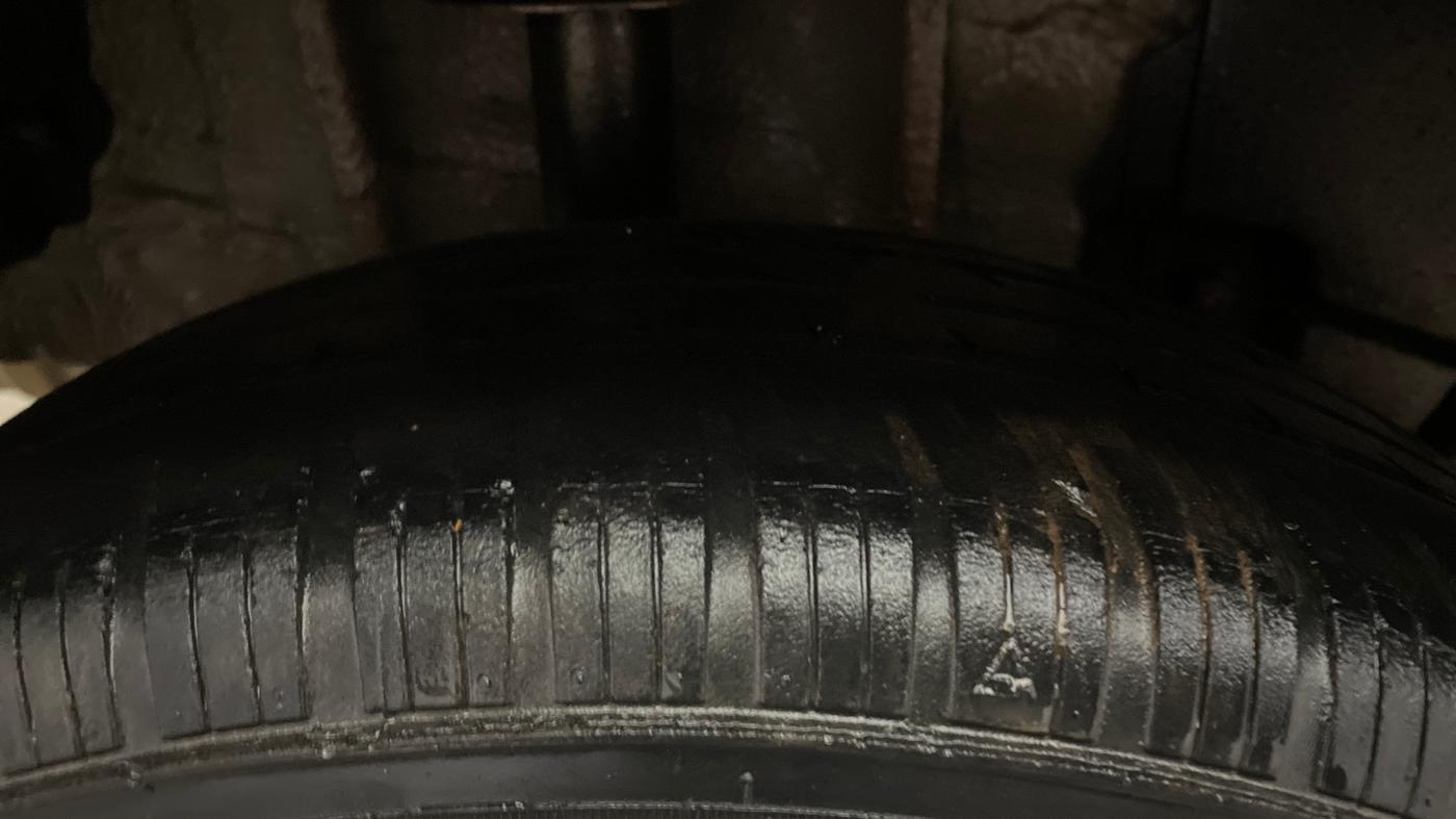 2017 Tata TIGOR XT PETROL, Petrol, Manual, 54,718 km, Right Rear Tyre Tread