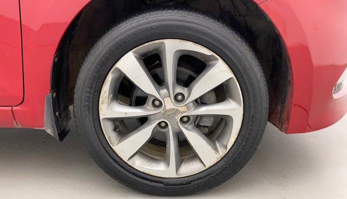 2018 Hyundai Elite i20 ASTA 1.2 (O), Petrol, Manual, 40,129 km, Right Front Wheel