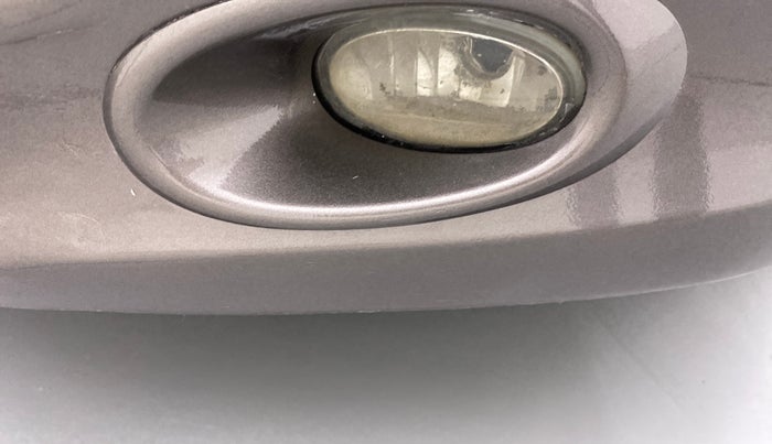 2011 Honda City 1.5L I-VTEC V MT, Petrol, Manual, 1,14,079 km, Left fog light - Not working