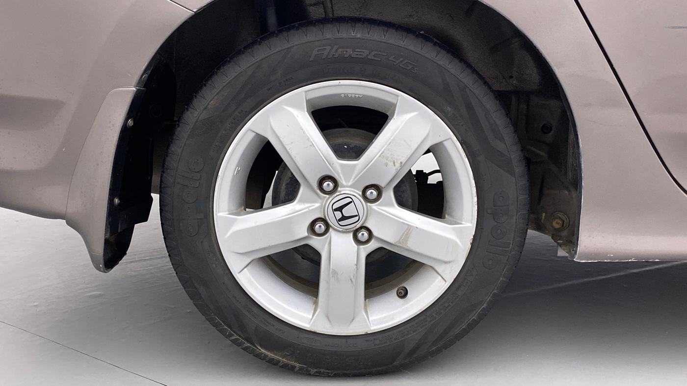 2011 Honda City 1.5L I-VTEC V MT, Petrol, Manual, 1,14,079 km, Left Front Wheel