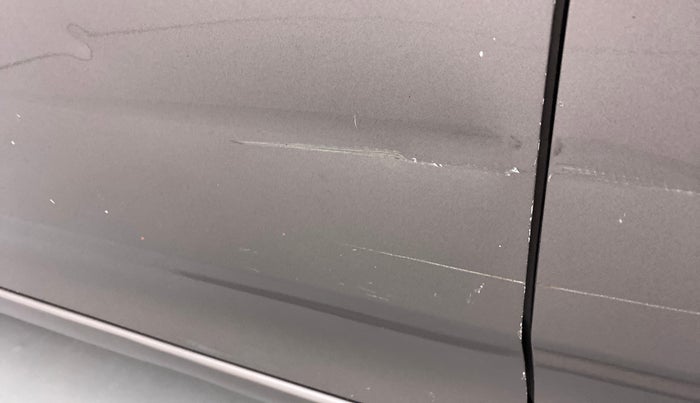 2011 Honda City 1.5L I-VTEC V MT, Petrol, Manual, 1,14,079 km, Front passenger door - Minor scratches