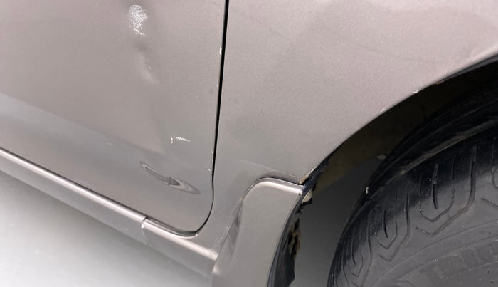 2011 Honda City 1.5L I-VTEC V MT, Petrol, Manual, 1,14,079 km, Right fender - Slightly dented