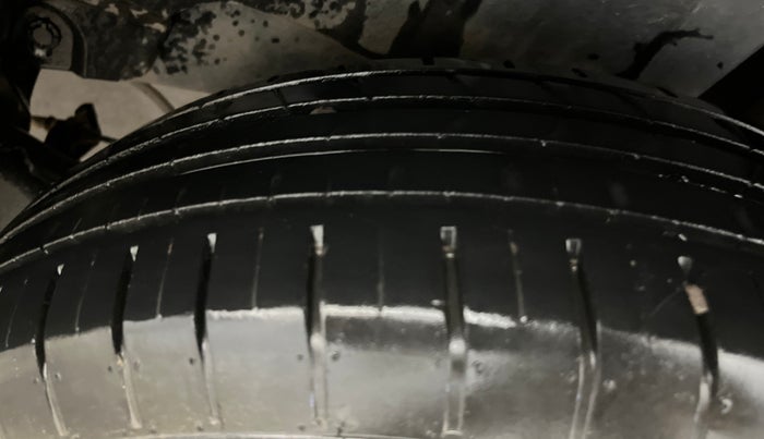 2022 Maruti Baleno DELTA PETROL 1.2, Petrol, Manual, 47,073 km, Left Rear Tyre Tread