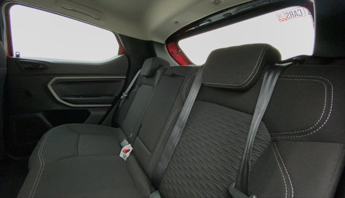 2021 Renault Kiger RXZ CVT 1.0 TURBO DUAL TONE, Petrol, Automatic, 14,569 km, Right Side Rear Door Cabin