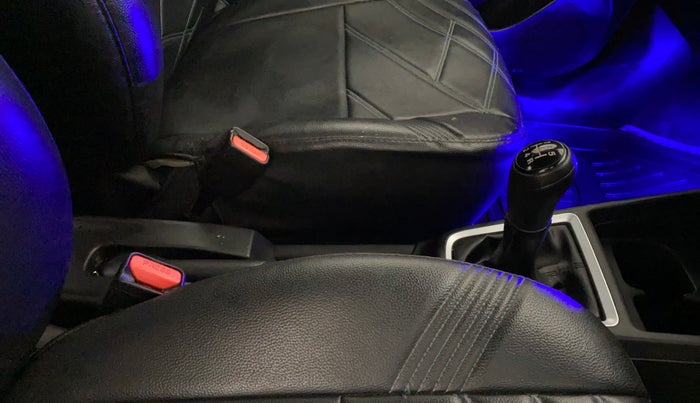 2023 Maruti Swift VXI, Petrol, Manual, 26,103 km, Gear Lever