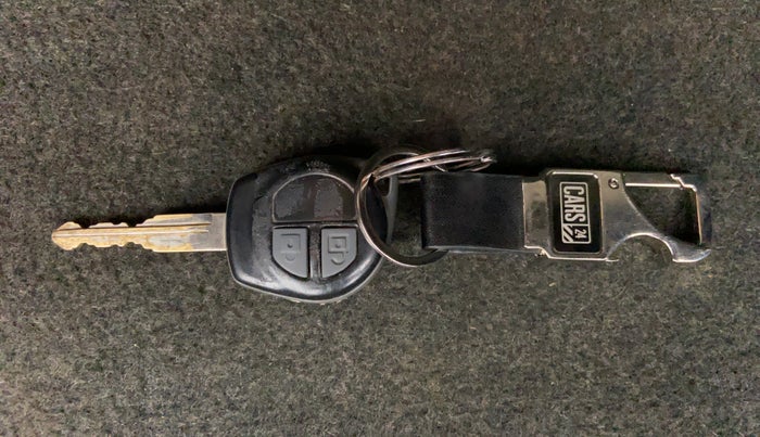 2014 Maruti Swift Dzire VDI BS IV, Diesel, Manual, 79,849 km, Key Close-up